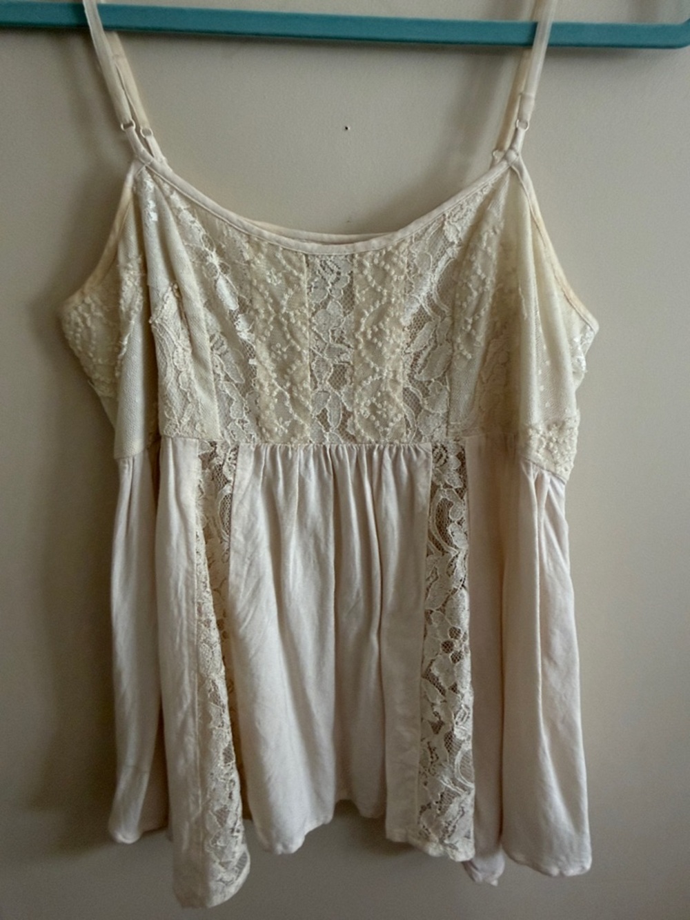 American Eagle Outfitters Cream Lace Trim  Tank
